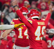Video: Kansas City Chiefs Owner Shares Prayer Before Game